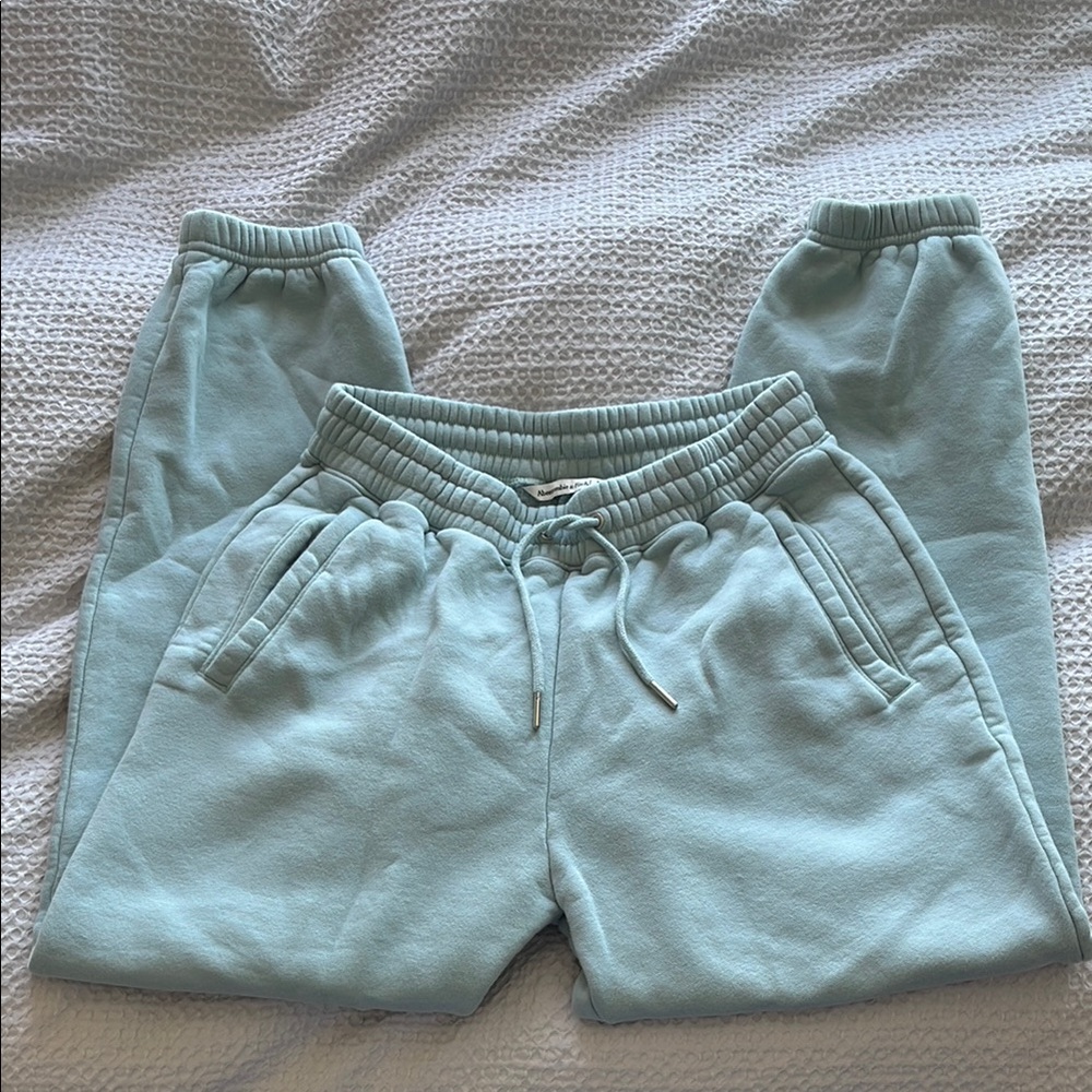 Abercrombie Essential Sunday Sweatpants